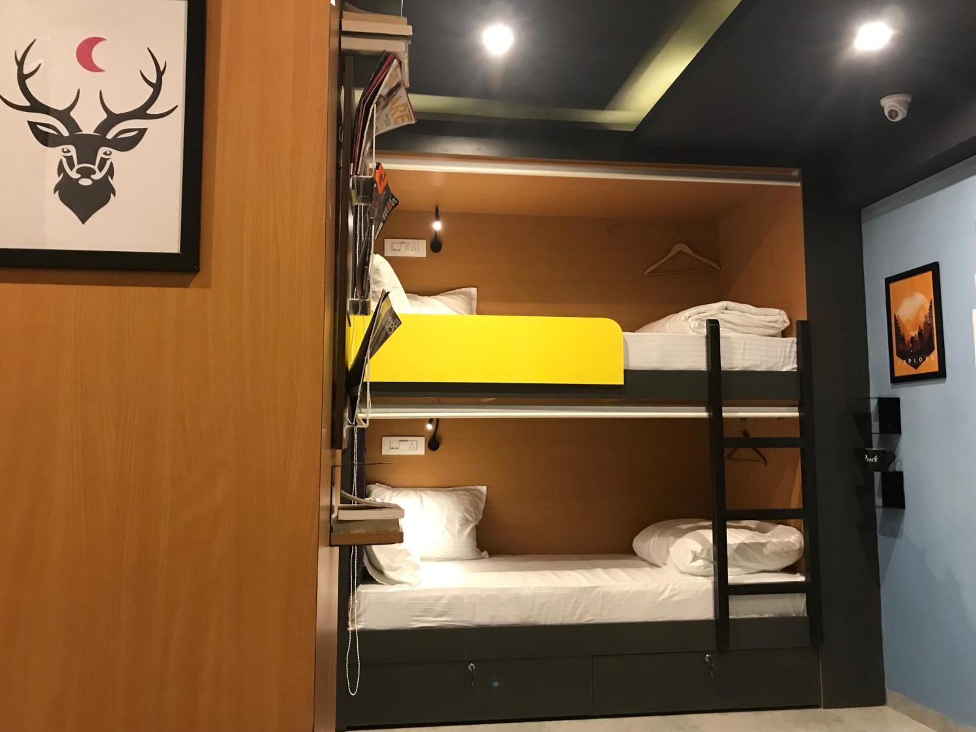 Stay Villa Hostel For Male And Female Mumbai Exterior photo